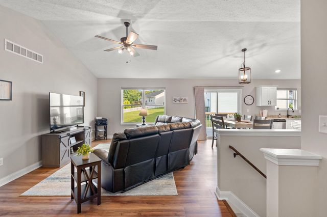 103 Sheffield Drive, Dry Ridge, KY 41035
