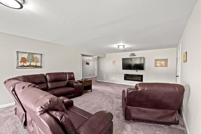 103 Sheffield Drive, Dry Ridge, KY 41035