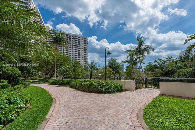 600 Three Islands Boulevard 1609, Hallandale Beach, FL 33009