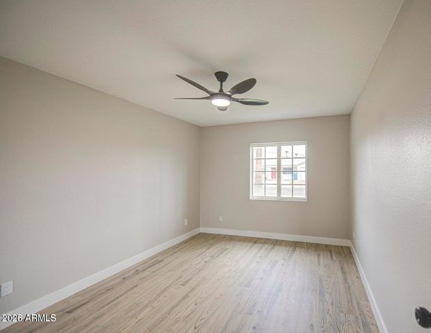 3238 W ALTADENA Avenue, Phoenix, AZ 85029