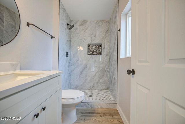 3238 W ALTADENA Avenue, Phoenix, AZ 85029