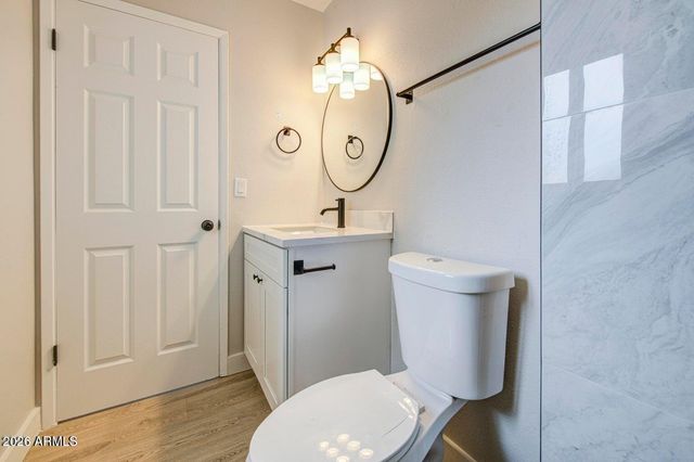 3238 W ALTADENA Avenue, Phoenix, AZ 85029