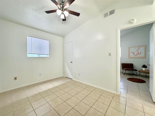 2410 Longview ST D-204, Austin, TX 78705