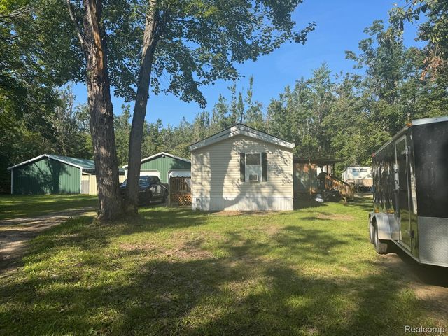 2700 Big Bowl Drive, Gaylord, MI 49735