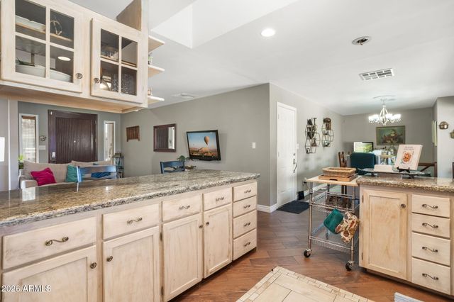 2220 E Blanche Drive, Phoenix, AZ 85022