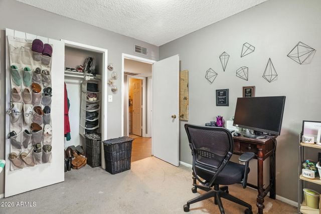 2220 E Blanche Drive, Phoenix, AZ 85022