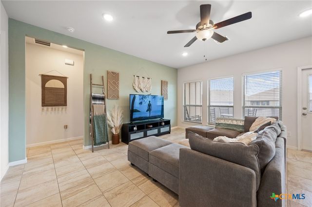 717 Friar Tuck Drive, Temple, TX 76502