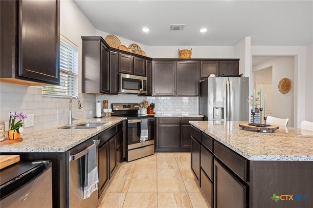 717 Friar Tuck Drive, Temple, TX 76502