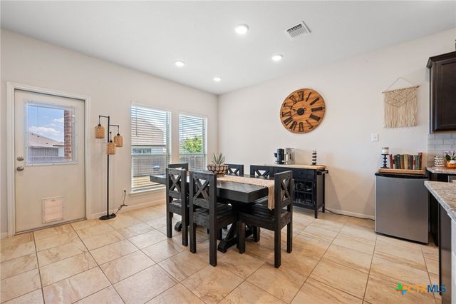 717 Friar Tuck Drive, Temple, TX 76502