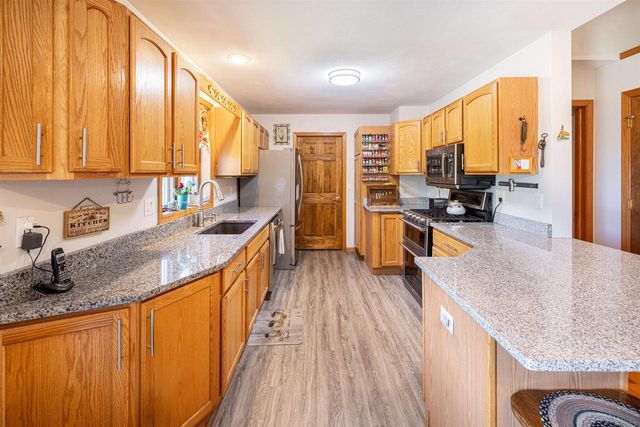W972 James Court, Brodhead, WI 53520