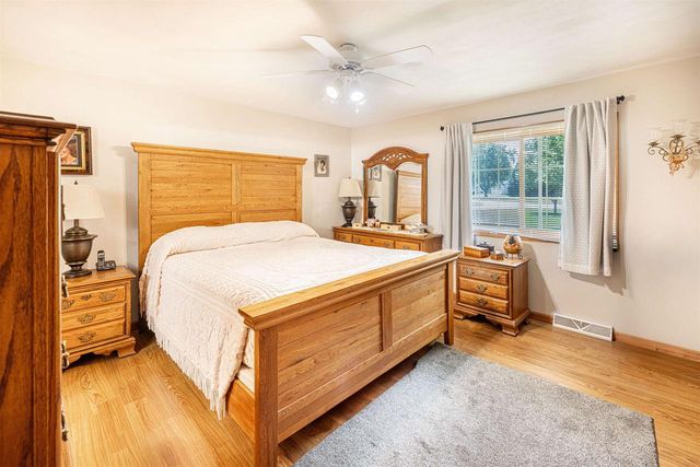W972 James Court, Brodhead, WI 53520