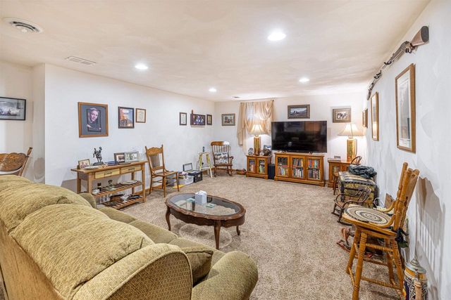 W972 James Court, Brodhead, WI 53520