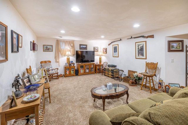 W972 James Court, Brodhead, WI 53520