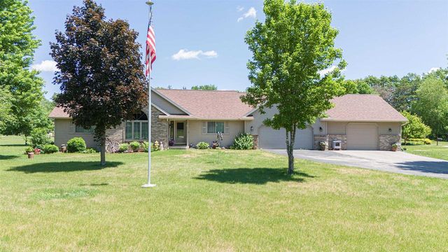 W972 James Court, Brodhead, WI 53520