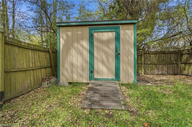 1815 Tidewater DR, Norfolk, VA 23504