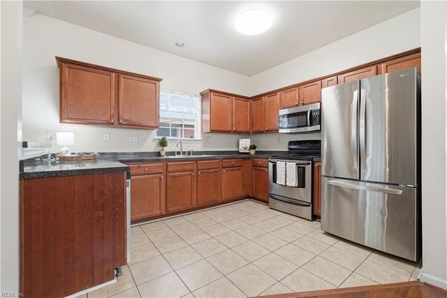 1815 Tidewater DR, Norfolk, VA 23504