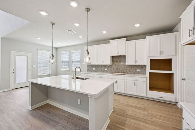 10409 Bluefish Way, Boerne, TX 78006