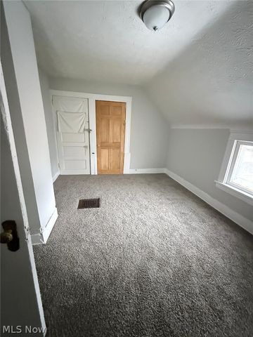 1011 E 72nd Place, Cleveland, OH 44103