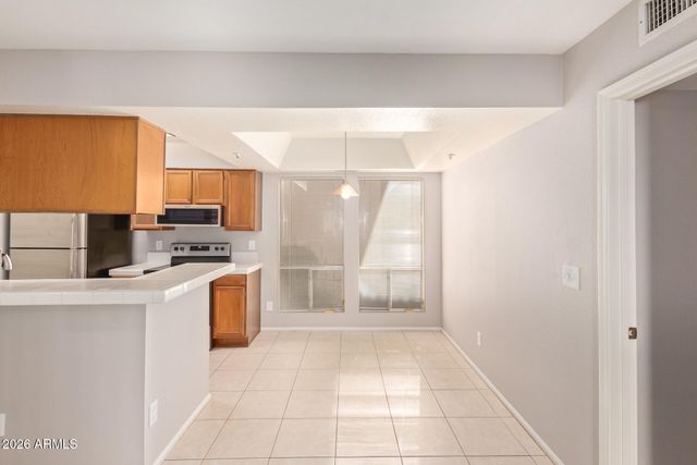 10610 S 48TH Street 1044, Phoenix, AZ 85044