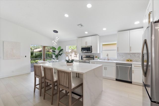 7188 Vía Verona, Delray Beach, FL 33446