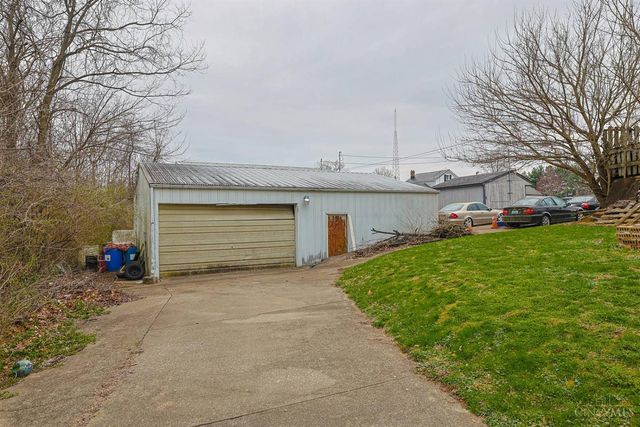 8982 Harrison Avenue, Cleves, OH 45002