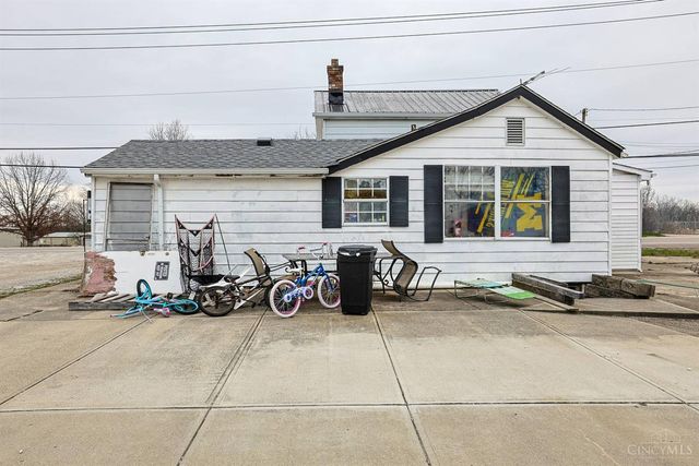 8982 Harrison Avenue, Cleves, OH 45002