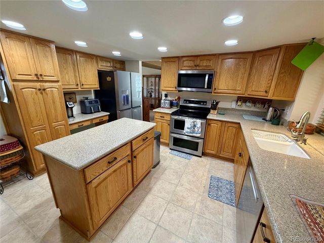 2260 Havenridge Drive, Colorado Springs, CO 80920