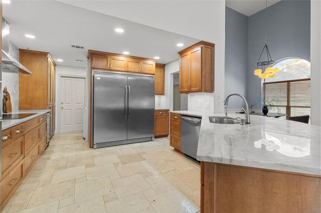 4009 Sable Oaks DR, Round Rock, TX 78664