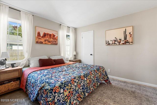 44 Dakota Avenue, Middletown, NJ 07748