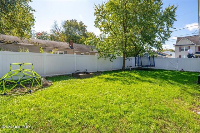 44 Dakota Avenue, Middletown, NJ 07748