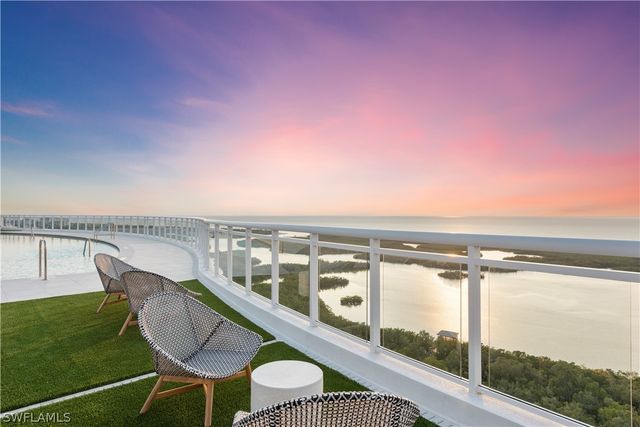 13945 Old Coast RD PH05, Naples, FL 34110