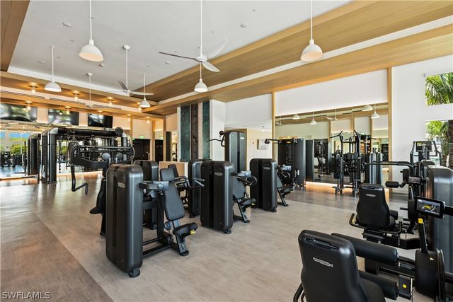 13945 Old Coast RD PH05, Naples, FL 34110