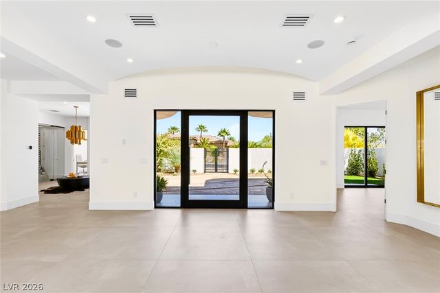 9805 Highridge Drive, Las Vegas, NV 89134