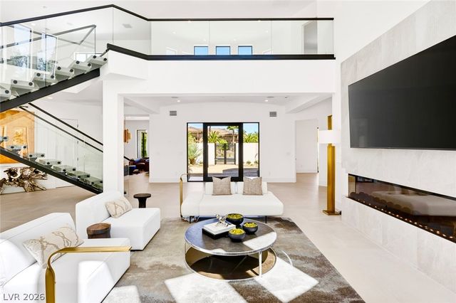 9805 Highridge Drive, Las Vegas, NV 89134