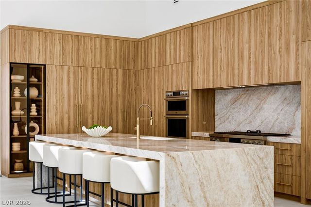 9805 Highridge Drive, Las Vegas, NV 89134