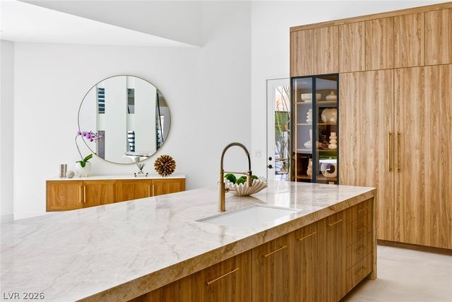 9805 Highridge Drive, Las Vegas, NV 89134