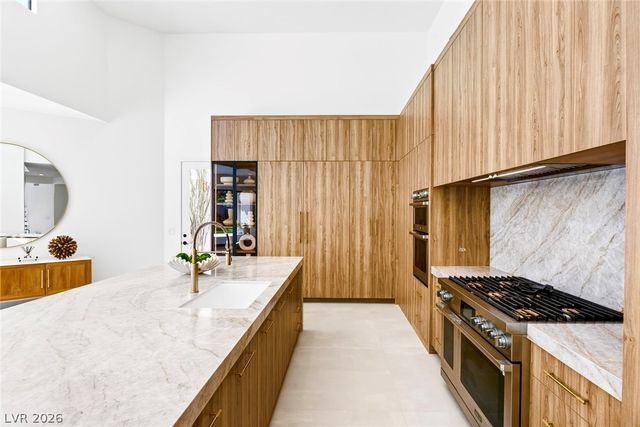 9805 Highridge Drive, Las Vegas, NV 89134