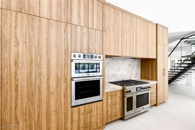 9805 Highridge Drive, Las Vegas, NV 89134