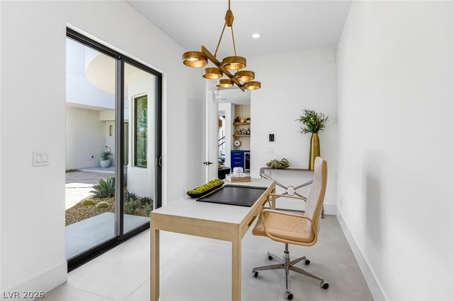 9805 Highridge Drive, Las Vegas, NV 89134