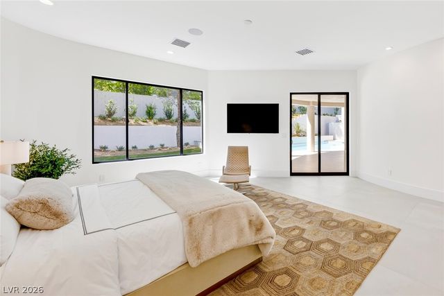 9805 Highridge Drive, Las Vegas, NV 89134