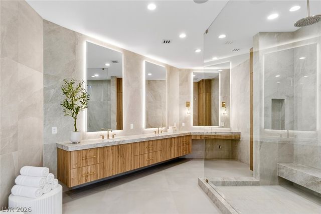 9805 Highridge Drive, Las Vegas, NV 89134