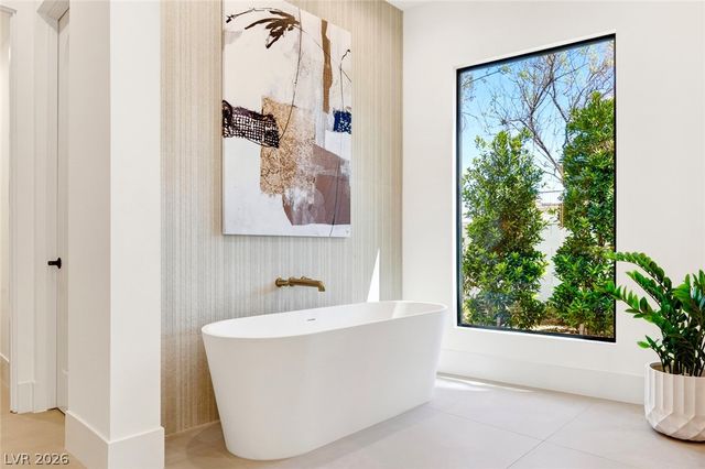 9805 Highridge Drive, Las Vegas, NV 89134