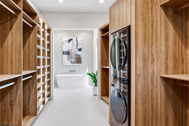 9805 Highridge Drive, Las Vegas, NV 89134