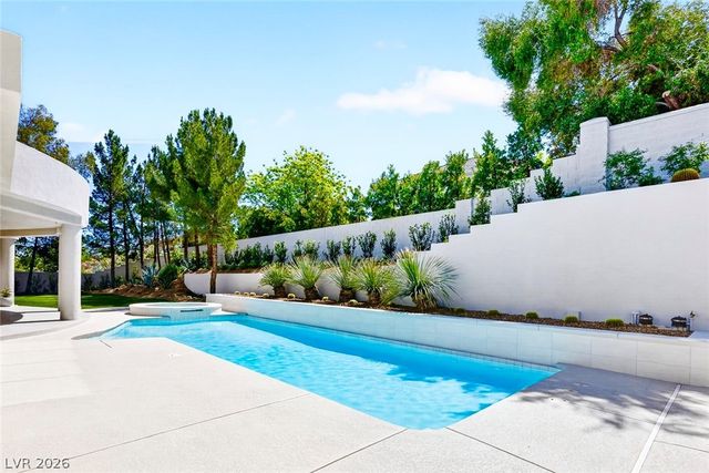 9805 Highridge Drive, Las Vegas, NV 89134