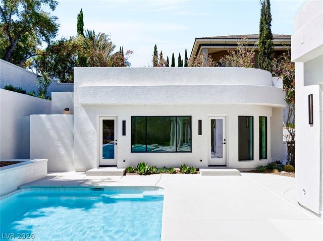 9805 Highridge Drive, Las Vegas, NV 89134