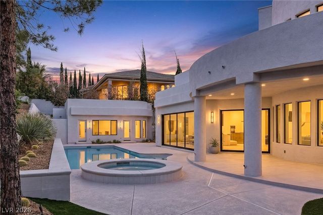 9805 Highridge Drive, Las Vegas, NV 89134