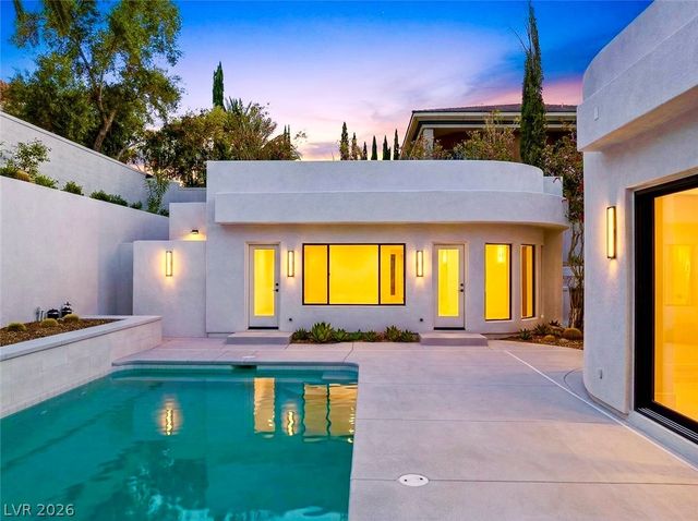 9805 Highridge Drive, Las Vegas, NV 89134