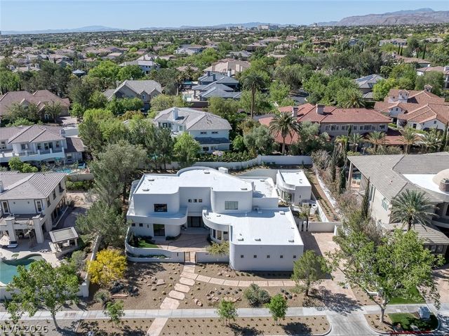 9805 Highridge Drive, Las Vegas, NV 89134