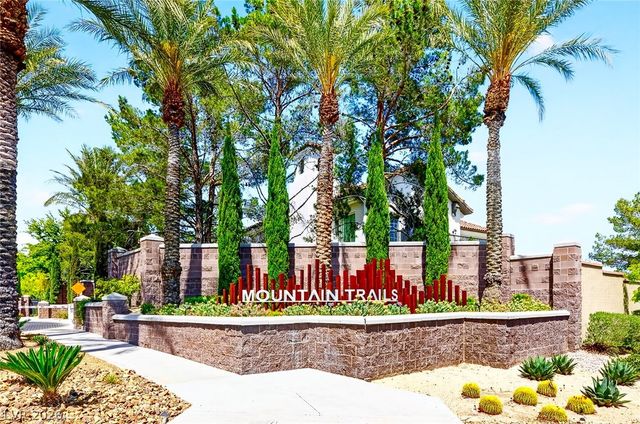 9805 Highridge Drive, Las Vegas, NV 89134