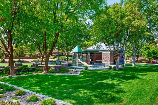 9805 Highridge Drive, Las Vegas, NV 89134